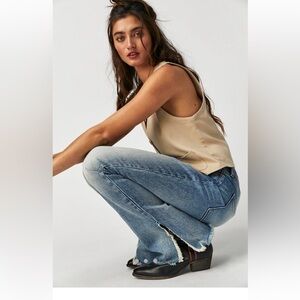 Free People BLANK NYC “The Hoyt” “Follow your arrow”boot cut/slit jeans